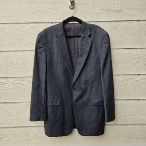 Burberry London gray wool sport coat with blue pinstripes double vent 42L
